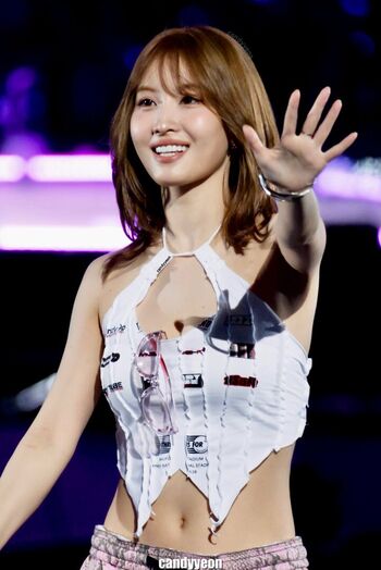 Hirai momo leaked private photo uncensored HD quality