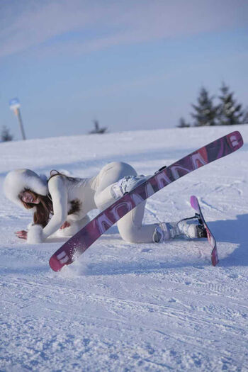 Hitomi songyuxin page leaked private photo uncensored HD quality