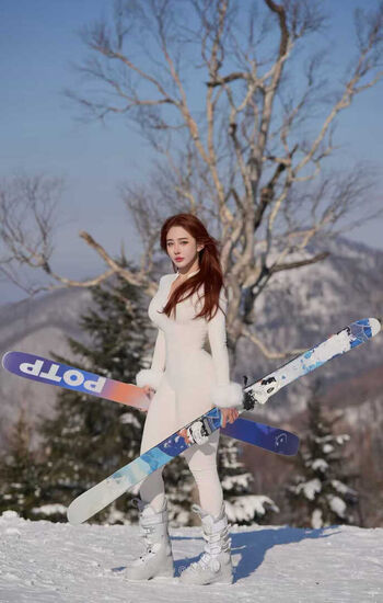 Hitomi songyuxin page leaked private photo uncensored HD quality