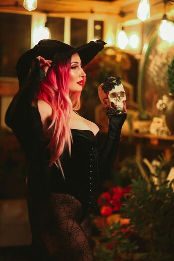 Holly wolf  page leaked private photo uncensored HD quality