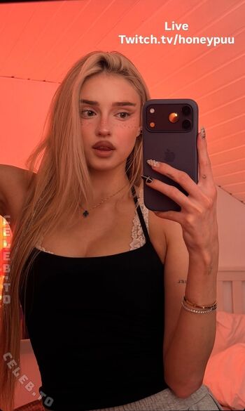 Honeypuu  page leaked private photo uncensored HD quality