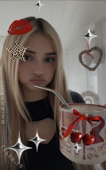 Honeypuu  page leaked private photo uncensored HD quality