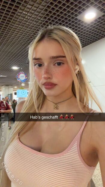 Honeypuu leaked private photo uncensored HD quality