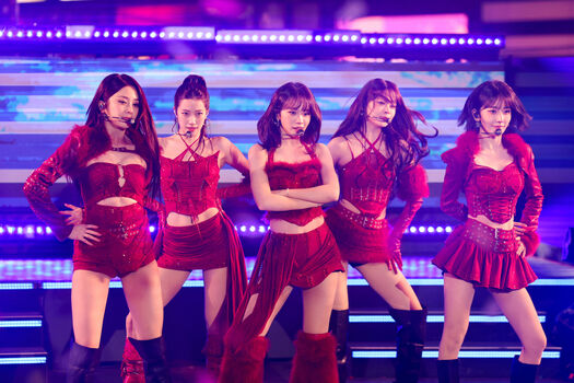 Huh yunjin  page leaked private photo uncensored HD quality