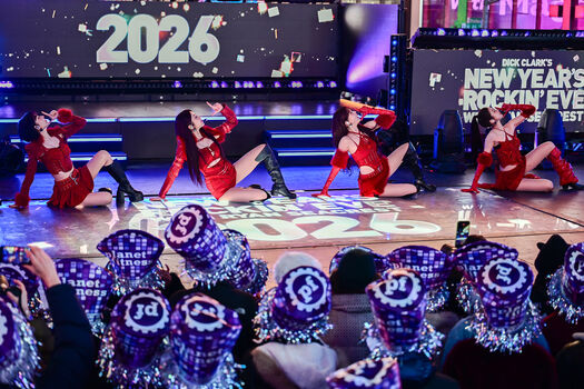 Huh yunjin  page leaked private photo uncensored HD quality