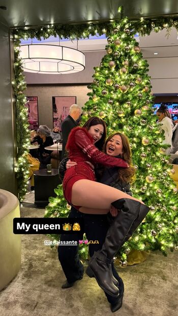 Huh yunjin  page leaked private photo uncensored HD quality