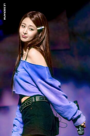 Huh yunjin  page leaked private photo uncensored HD quality