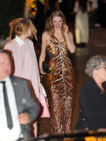 Hunter schafer leaked private photo uncensored HD quality