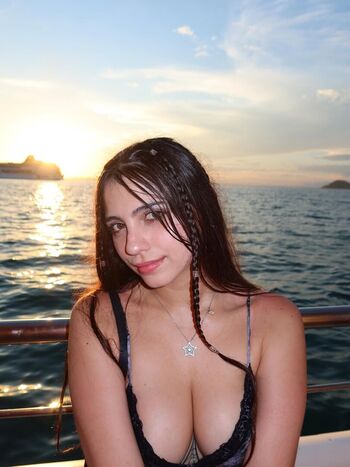 Iaaras  page leaked private photo uncensored HD quality