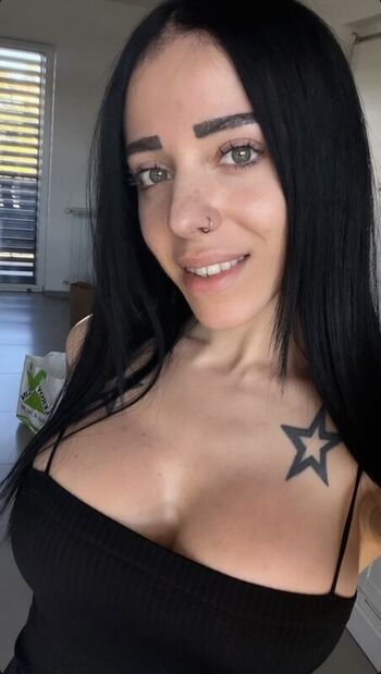 Imviolet leaked private photo uncensored HD quality