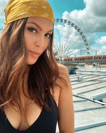 Iris mittenaere  page leaked private photo uncensored HD quality