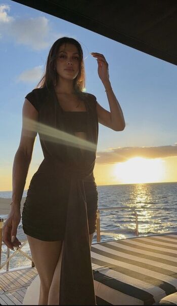 Iris mittenaere leaked private photo uncensored HD quality