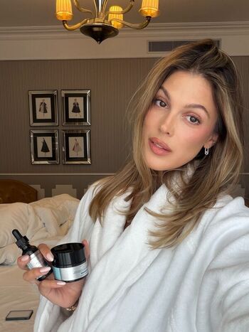 Iris mittenaere  page leaked private photo uncensored HD quality
