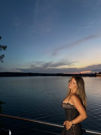 Isabella lauren  page leaked private photo uncensored HD quality