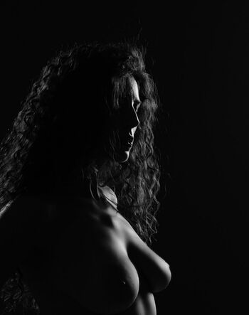 Italian girls page leaked private photo uncensored HD quality