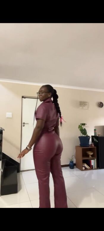 Its tshego leaked private photo uncensored HD quality