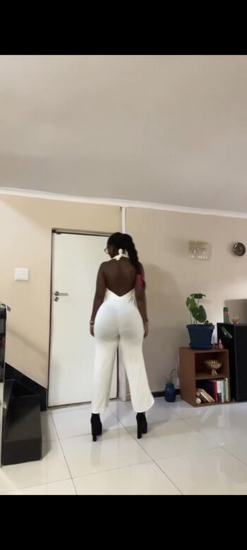 Its tshego leaked private photo uncensored HD quality