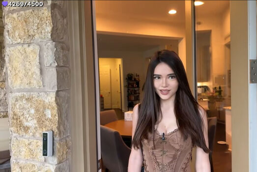 Itskatchii  page leaked private photo uncensored HD quality