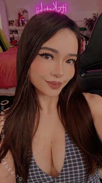 Itskatchii leaked private photo uncensored HD quality