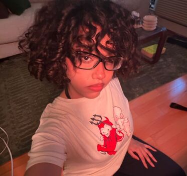 Itsqueennovaa leaked private photo uncensored HD quality