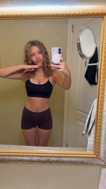 Itsvalequinn leaked private photo uncensored HD quality
