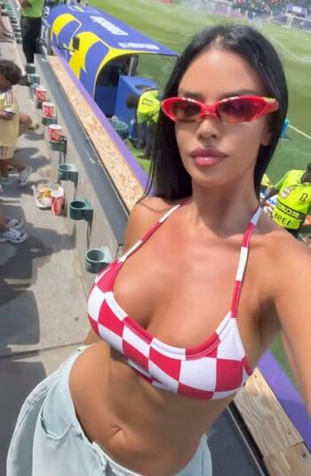 Ivana knoll page leaked private photo uncensored HD quality