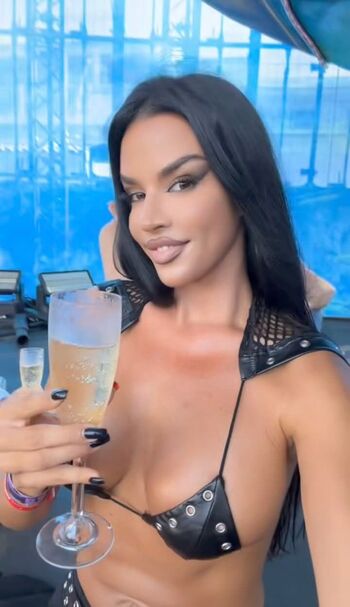 Ivana knoll page leaked private photo uncensored HD quality