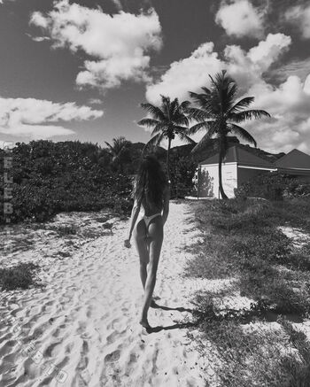Izabel goulart leaked private photo uncensored HD quality