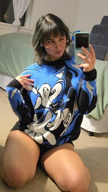 Izziibel leaked private photo uncensored HD quality