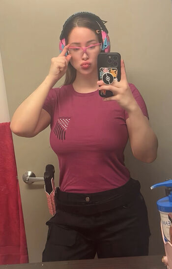 Izzy g leaked private photo uncensored HD quality