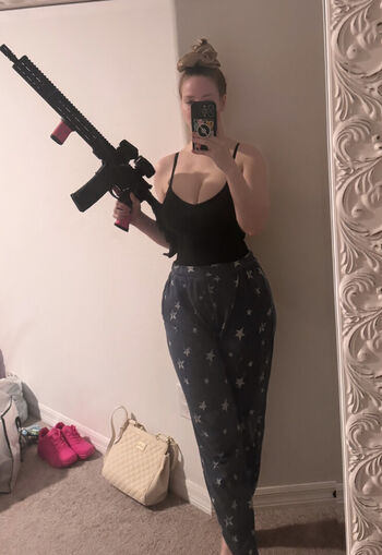 Izzy g leaked private photo uncensored HD quality