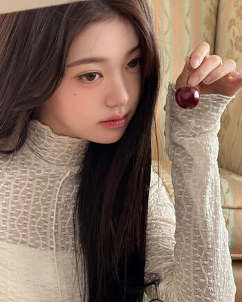 Jang won young page leaked private photo uncensored HD quality