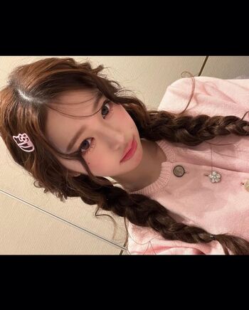 Jang won young page leaked private photo uncensored HD quality