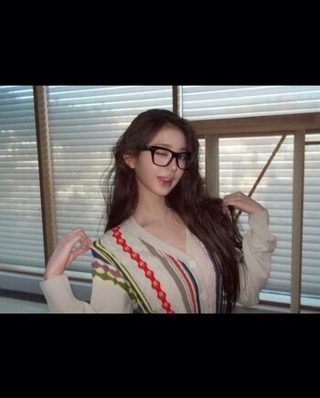 Jang won young page leaked private photo uncensored HD quality