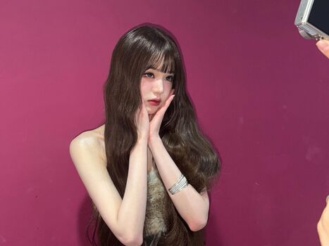 Jang won young page leaked private photo uncensored HD quality