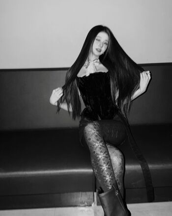 Jang won young page leaked private photo uncensored HD quality