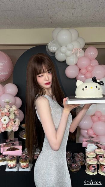 Jang won young page leaked private photo uncensored HD quality