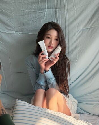 Jang won young page leaked private photo uncensored HD quality