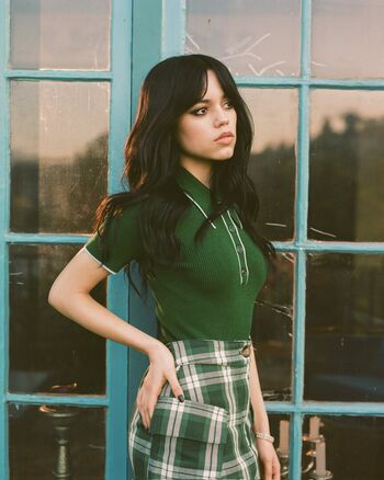 Jenna ortega  page leaked private photo uncensored HD quality