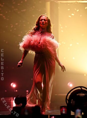 Jennifer lopez  page leaked private photo uncensored HD quality