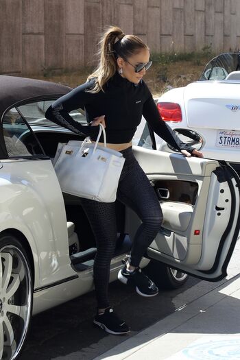 Jennifer lopez  page leaked private photo uncensored HD quality