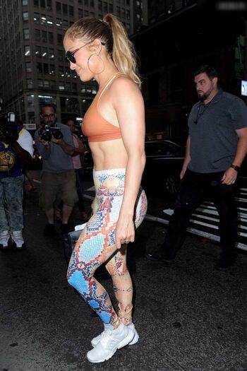 Jennifer lopez  page leaked private photo uncensored HD quality