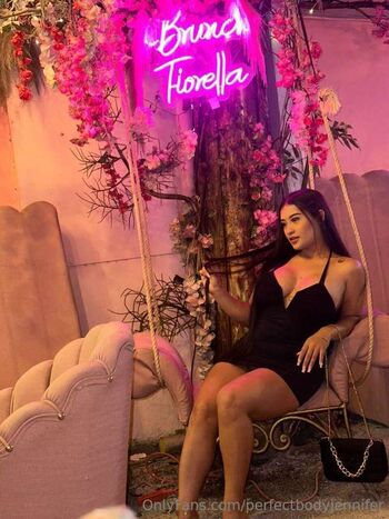 Jennyjuicy vip page leaked private photo uncensored HD quality