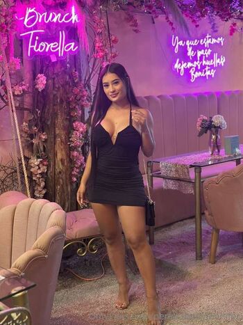 Jennyjuicy vip leaked private photo uncensored HD quality