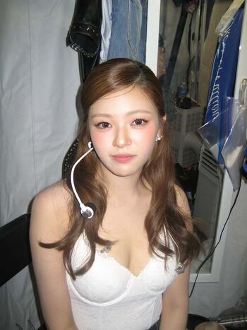 Jeongyeon page leaked private photo uncensored HD quality
