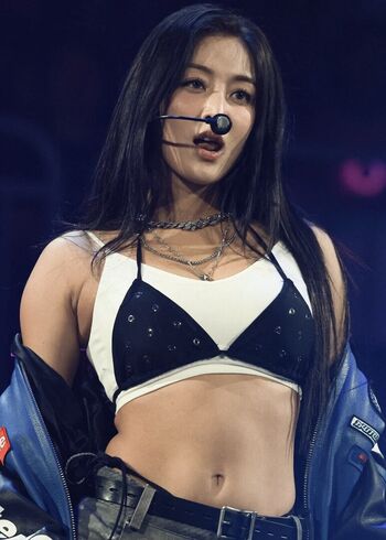 Jihyo page leaked private photo uncensored HD quality