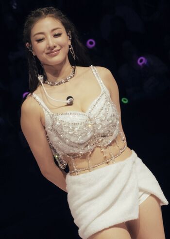 Jihyo page leaked private photo uncensored HD quality