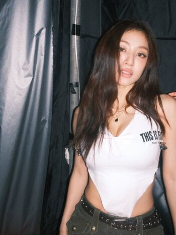 Jihyo page leaked private photo uncensored HD quality