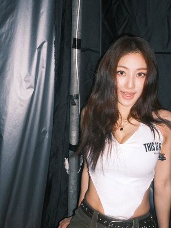 Jihyo page leaked private photo uncensored HD quality