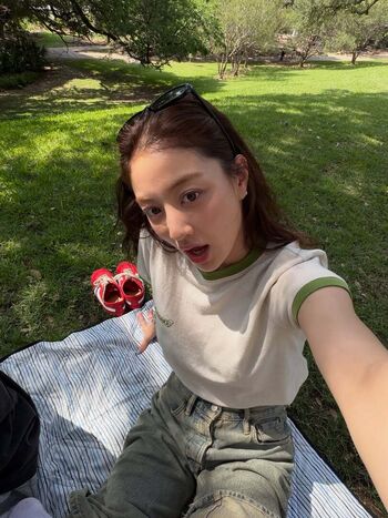Jihyo page leaked private photo uncensored HD quality